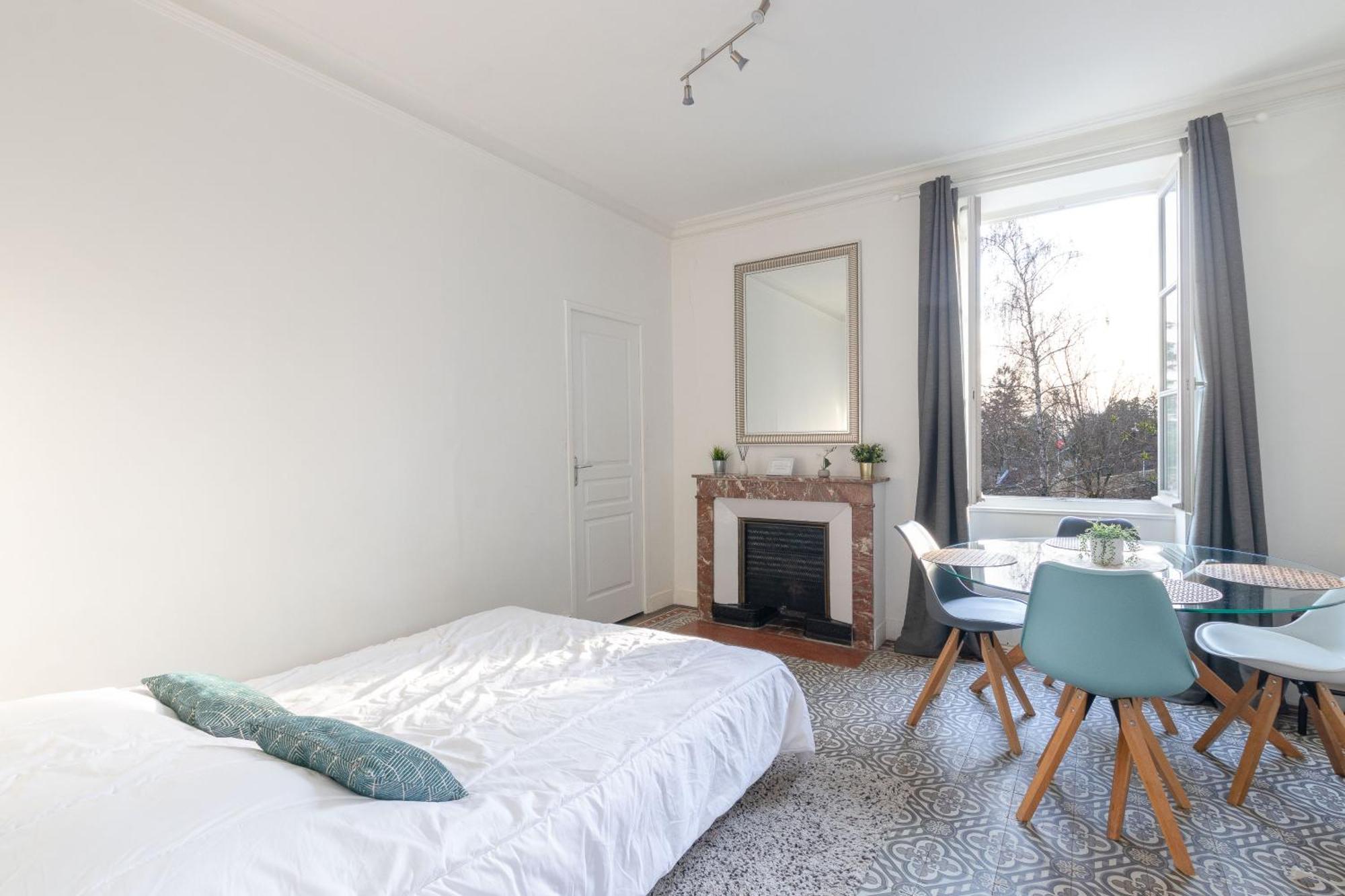 T3-isabelle Et Christian Apartment Macon